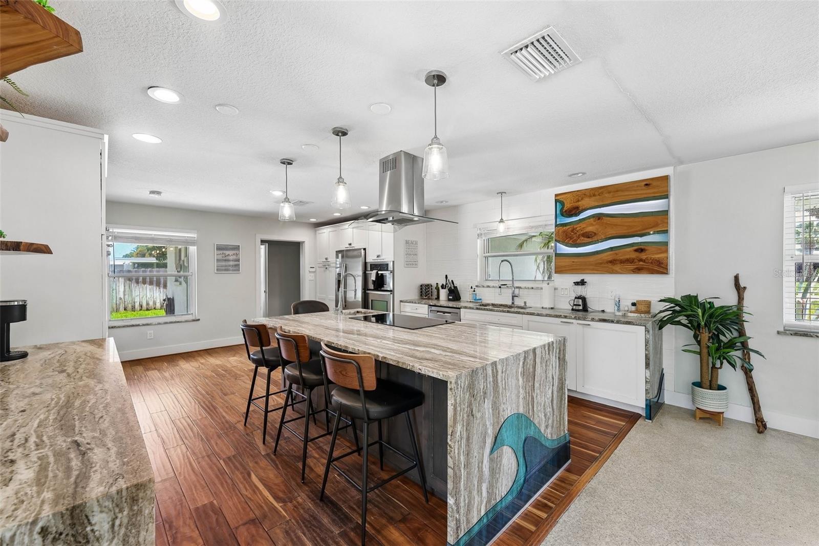 322 Suwanee Avenue, FL