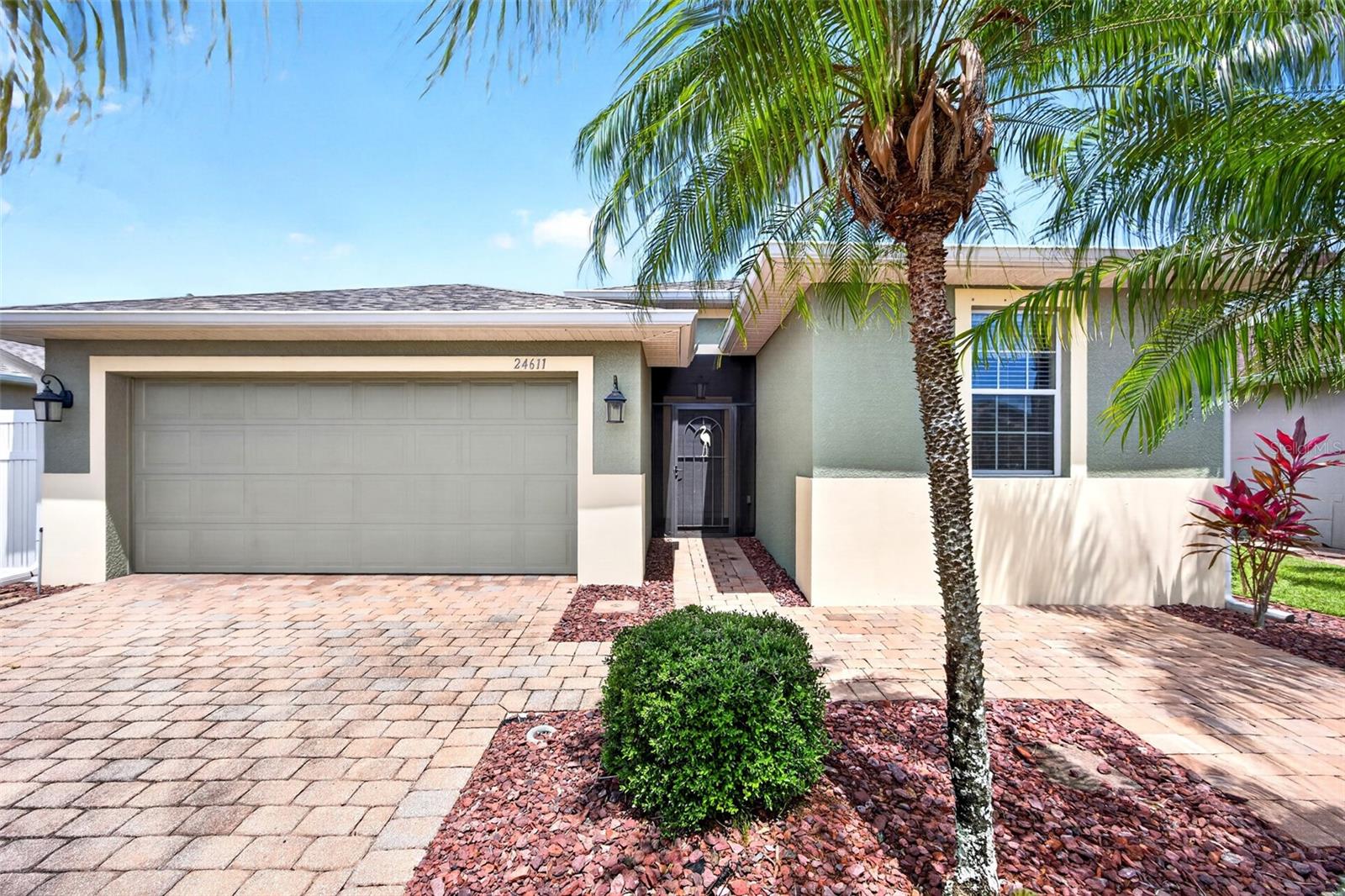 24611 Rio Villa Lakes Circle, FL