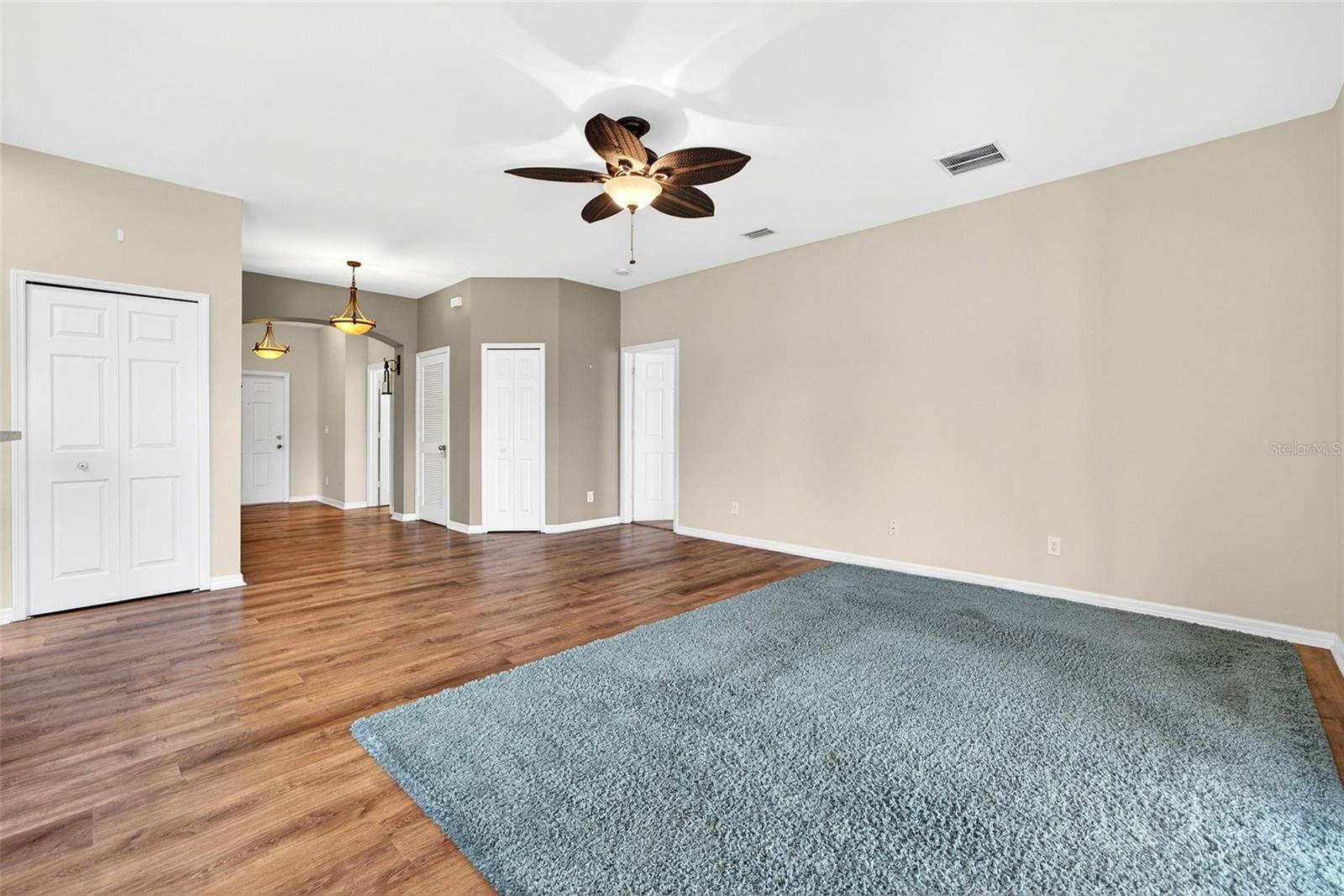 24611 Rio Villa Lakes Circle, FL