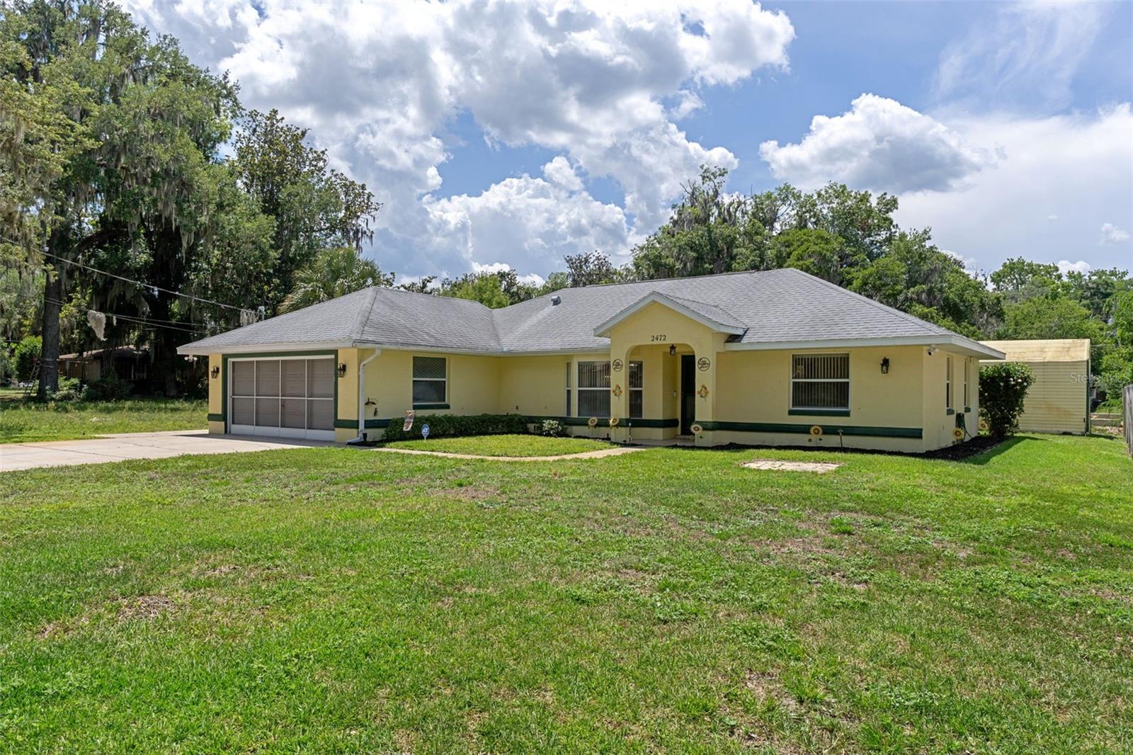 2472 Cr 447, FL