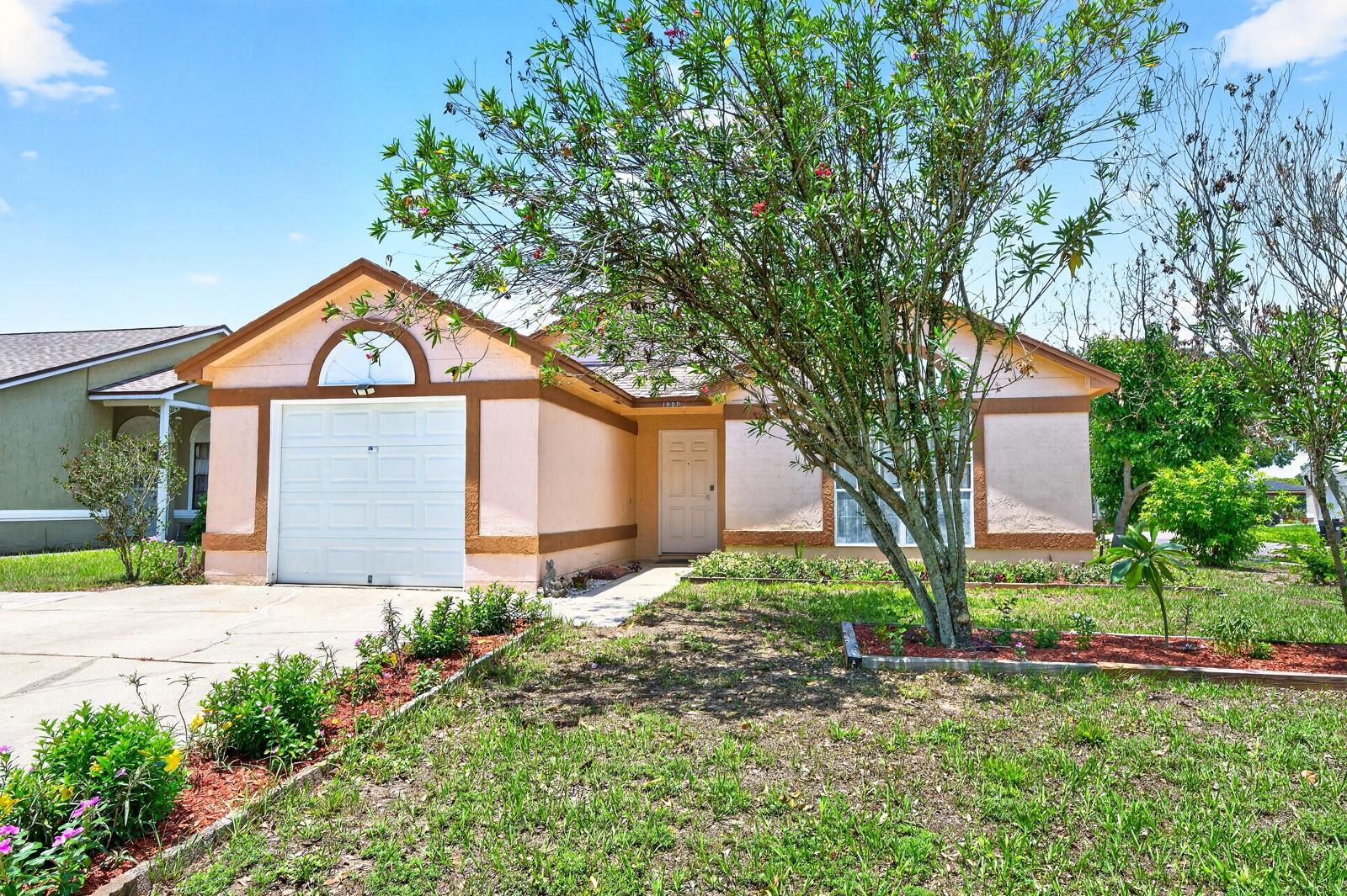 1950 Sheeler Oaks Drive, FL