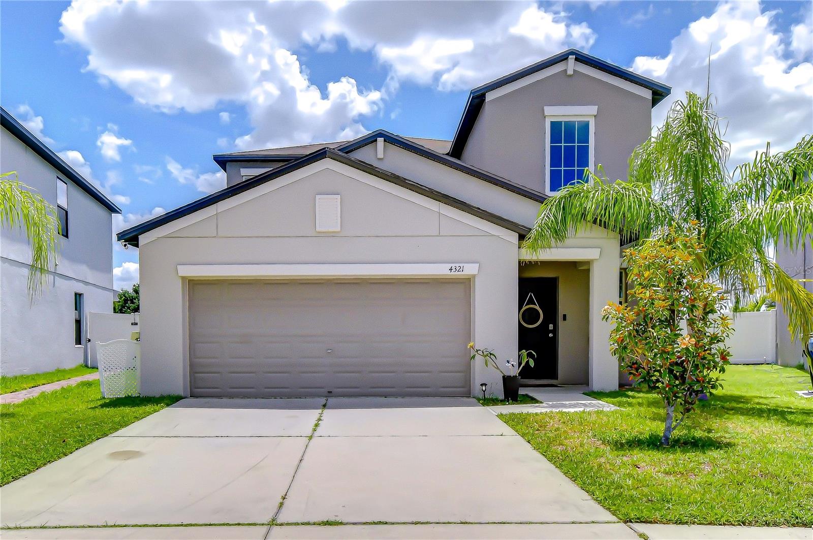 4321 Globe Thistle Drive, FL