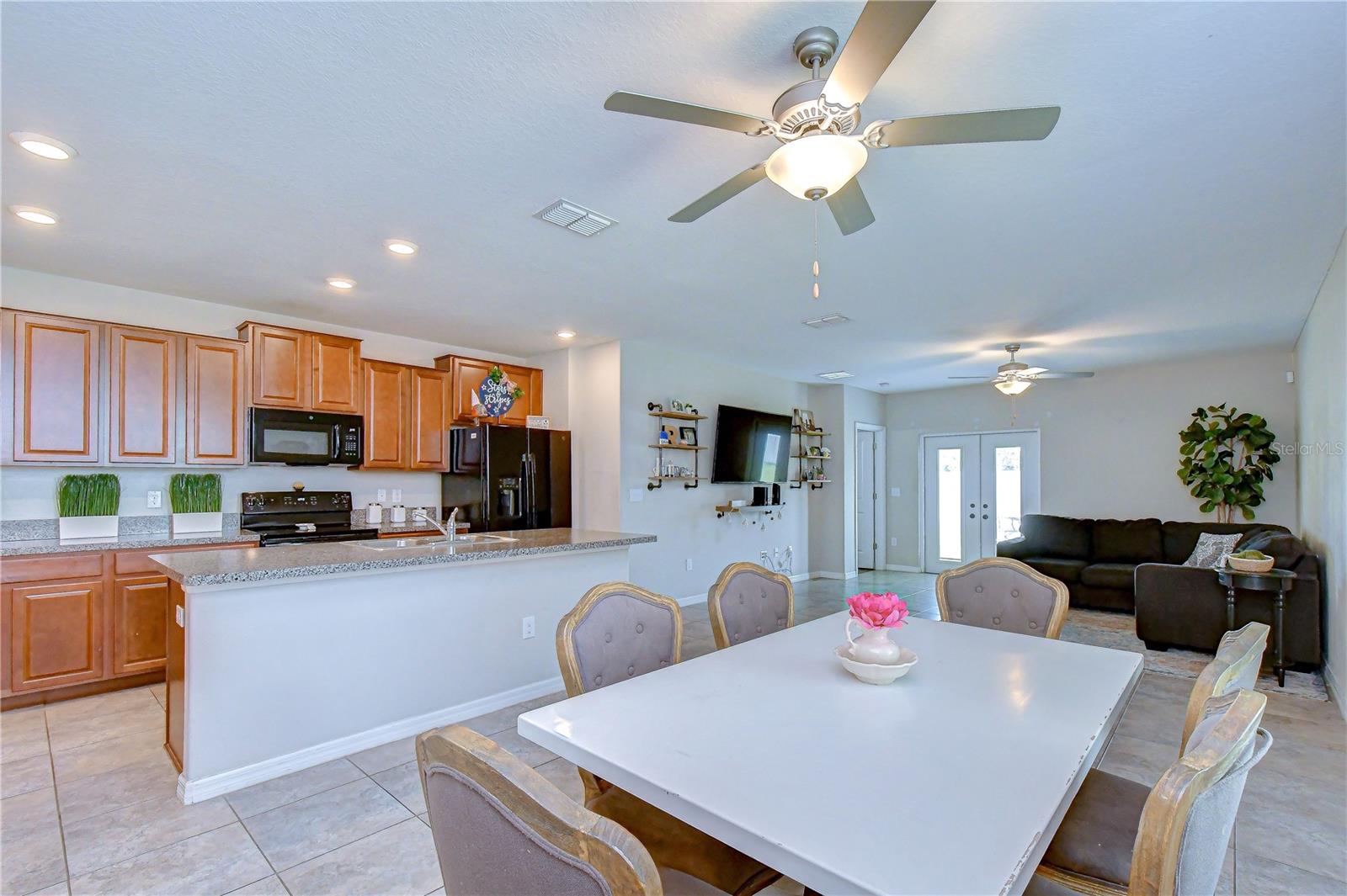 4321 Globe Thistle Drive, FL