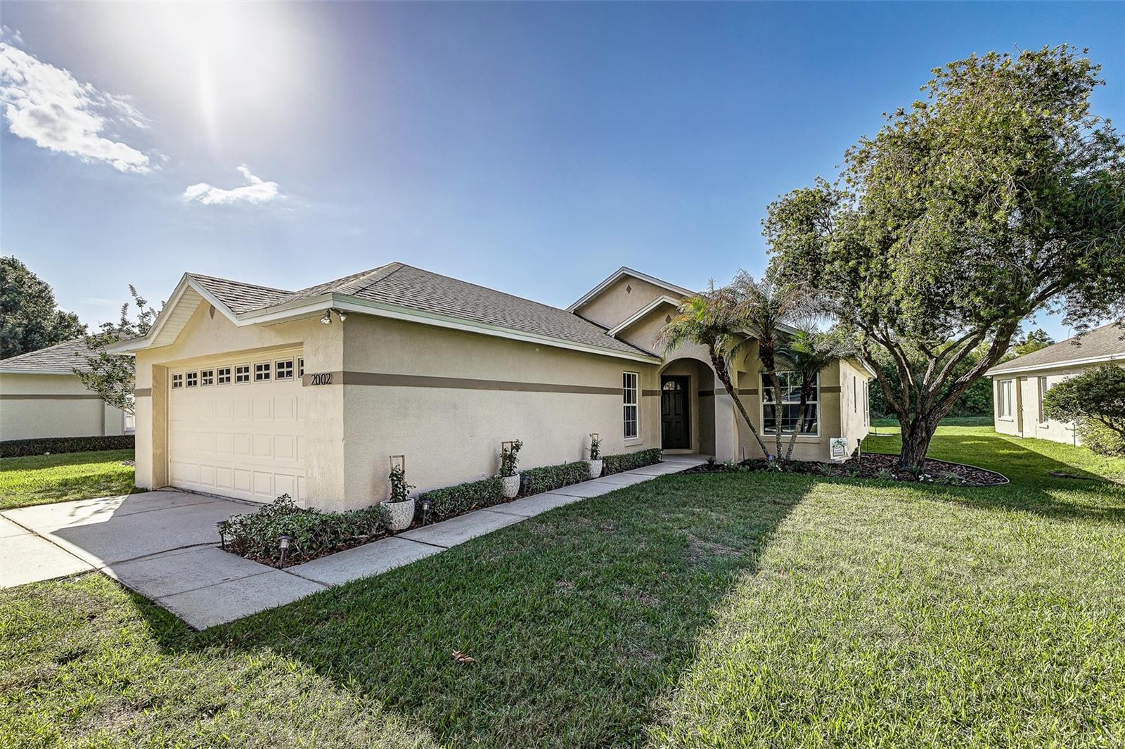 2002 Rocky Pointe Drive, FL