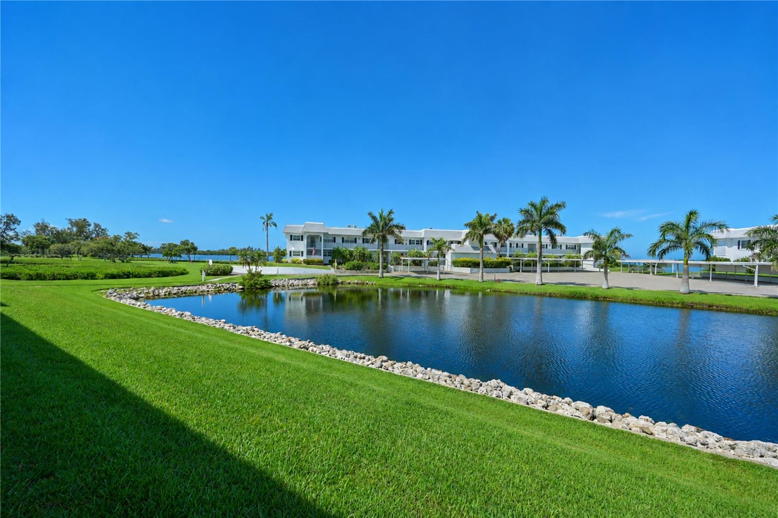 4809 Independence Drive, FL