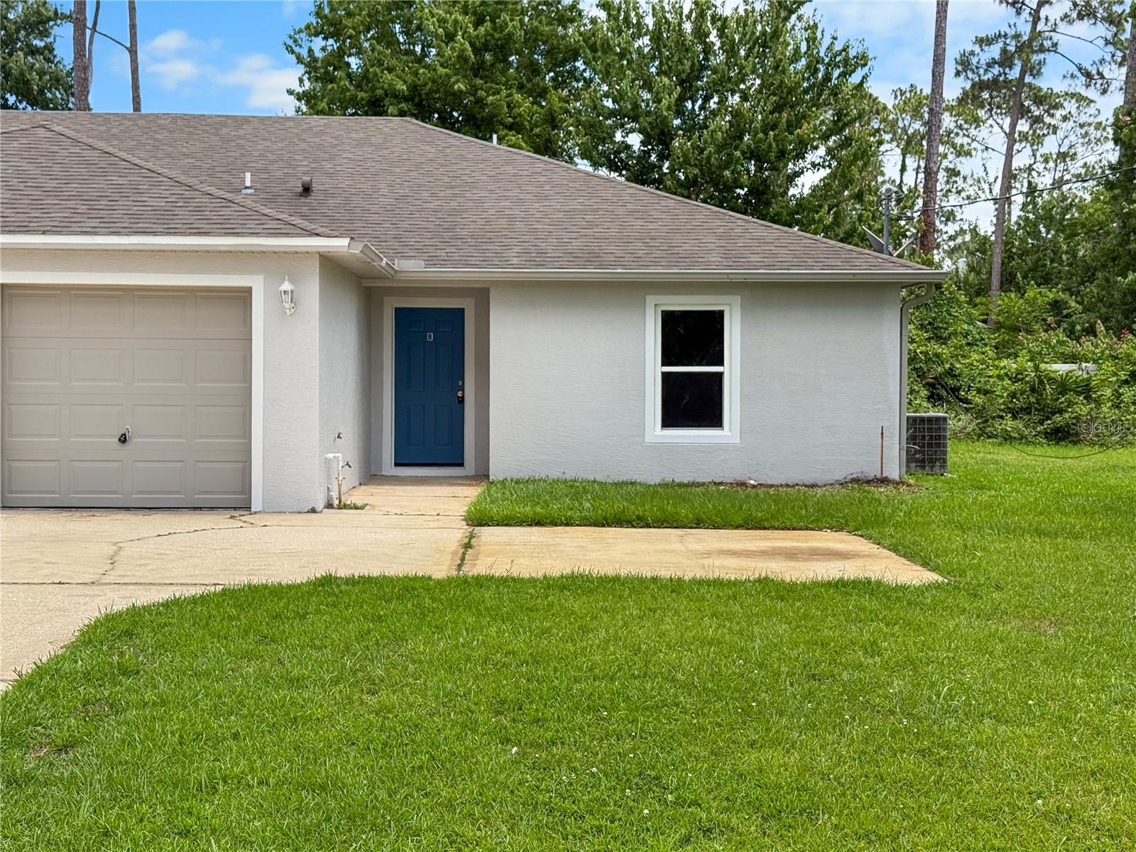 14 Empire Ln #B, FL