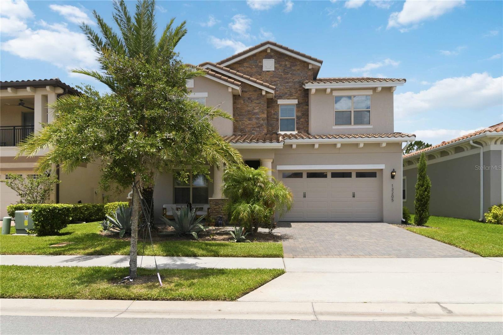 13205 Bromborough Drive, FL
