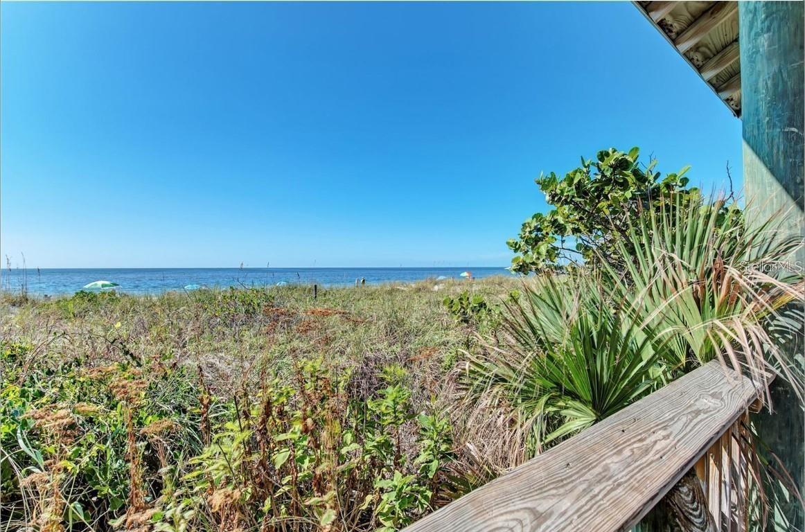 44 Starling Drive, FL