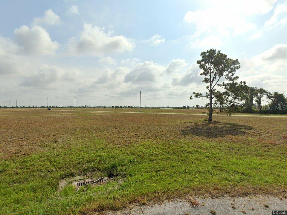 36 Hummingbird Dr, FL