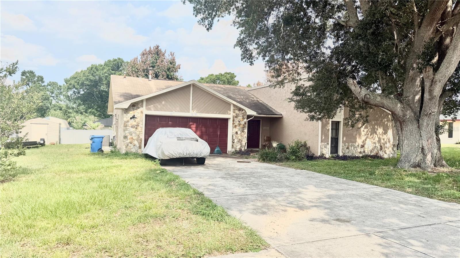 1406 Meadow Drive, FL