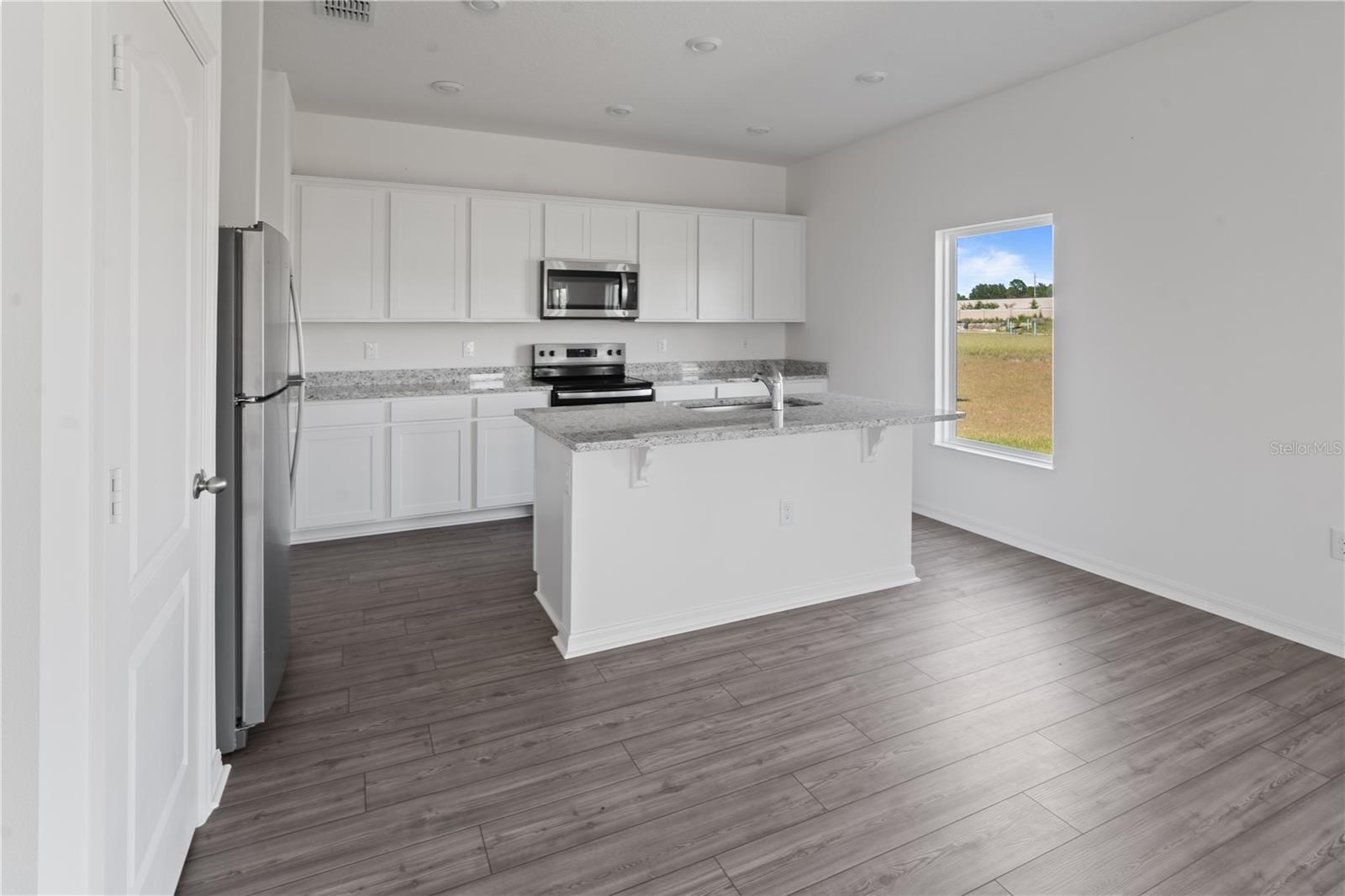 1774 White Elephant Loop, FL