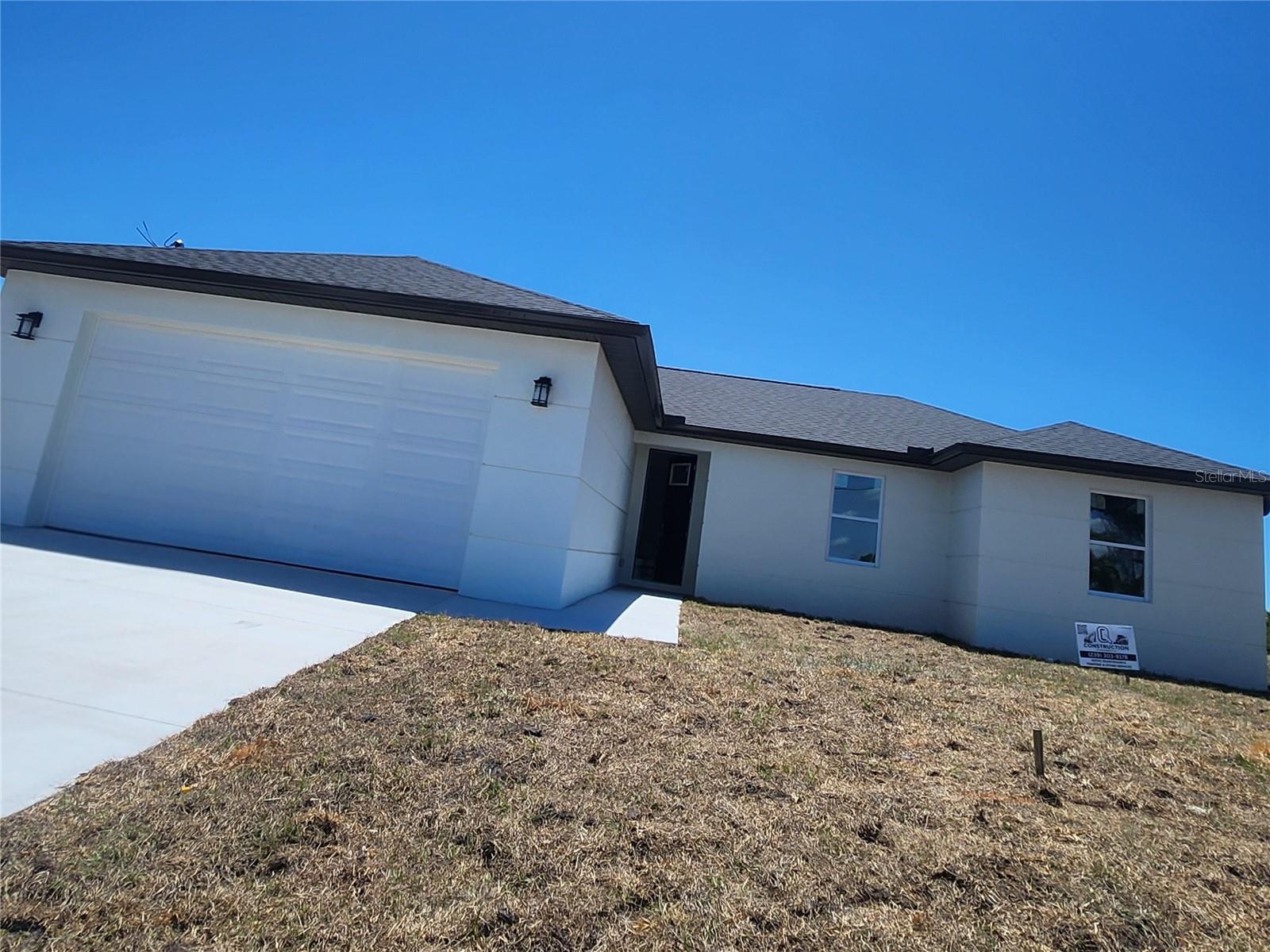 12025 Clarendon Avenue, FL