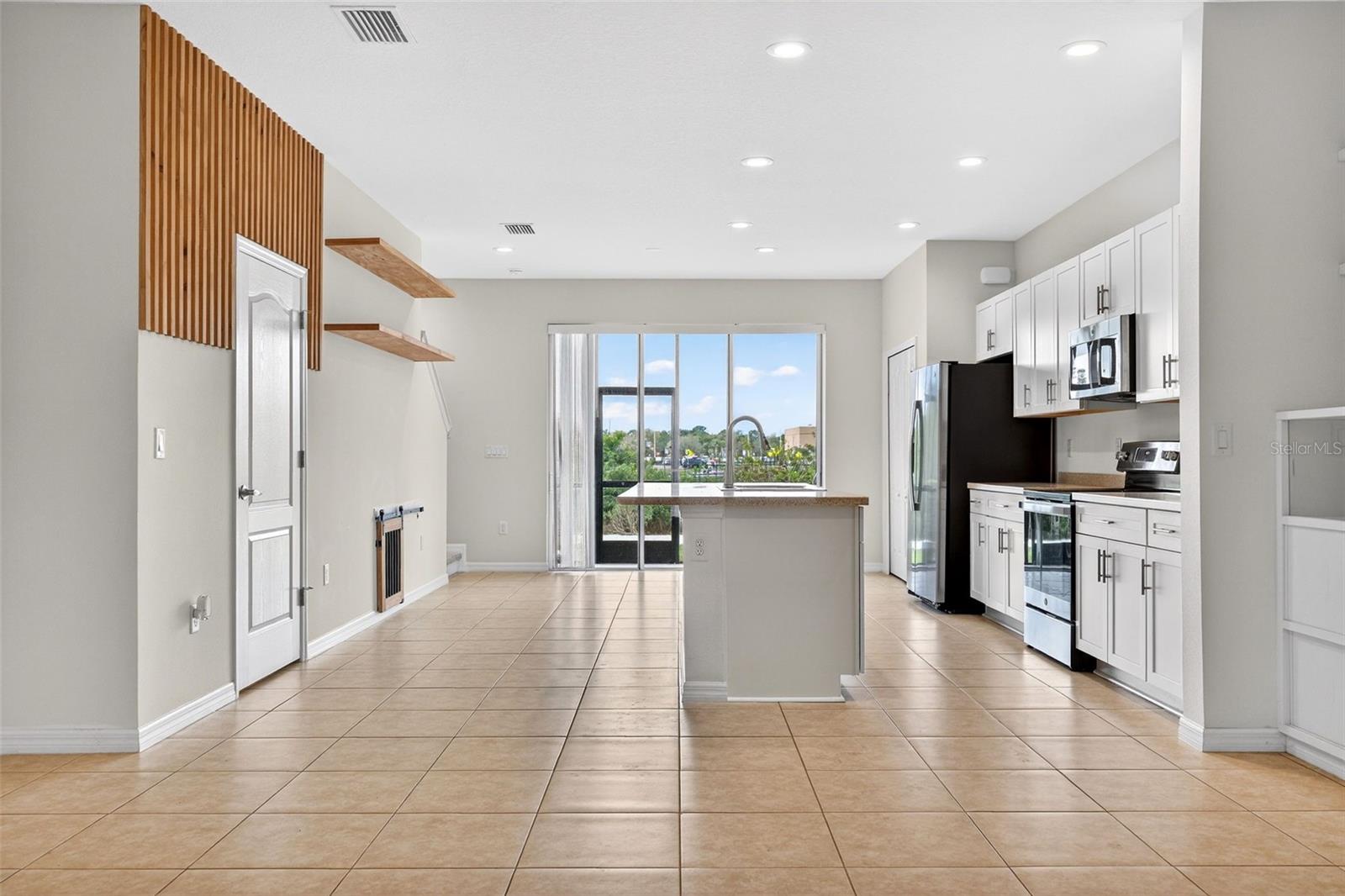 8667 Canyon Creek Trail, FL