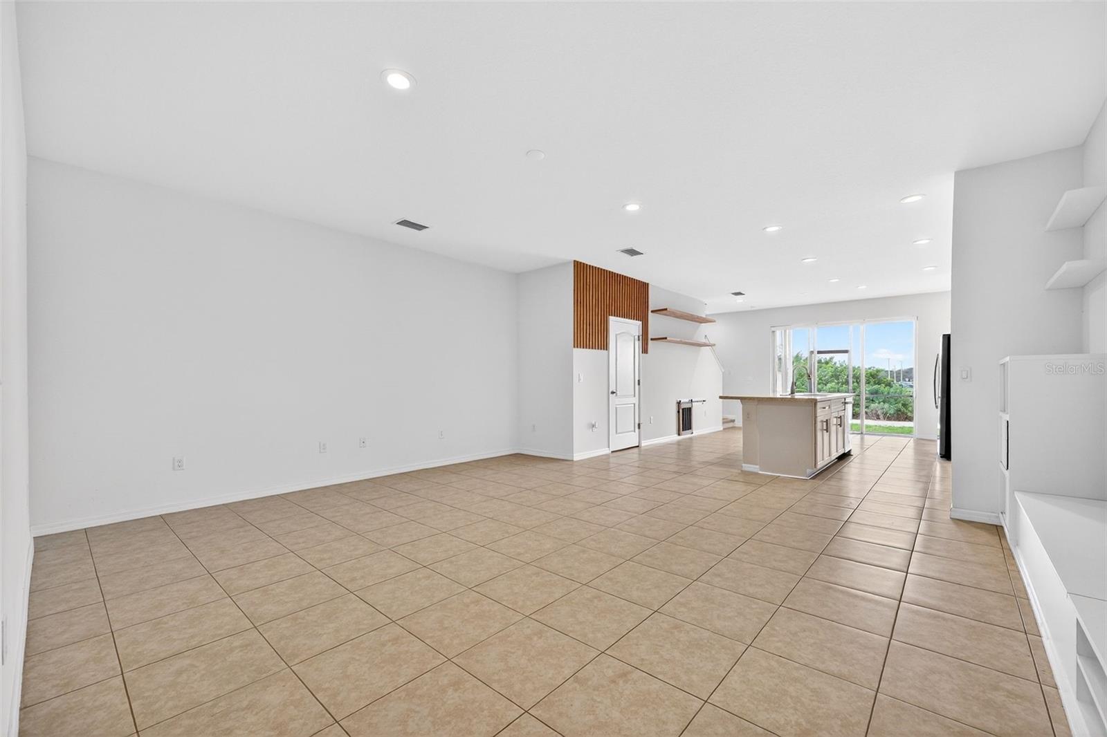 8667 Canyon Creek Trail, FL