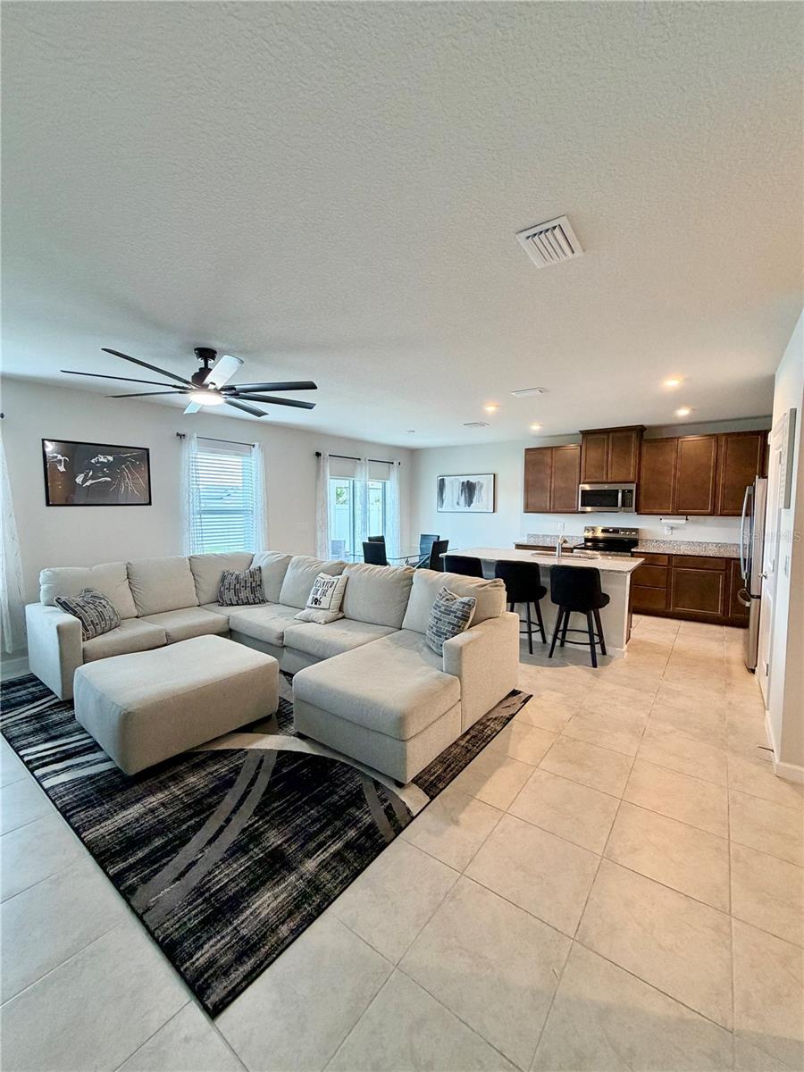 35550 Sparrow Nest Way, FL