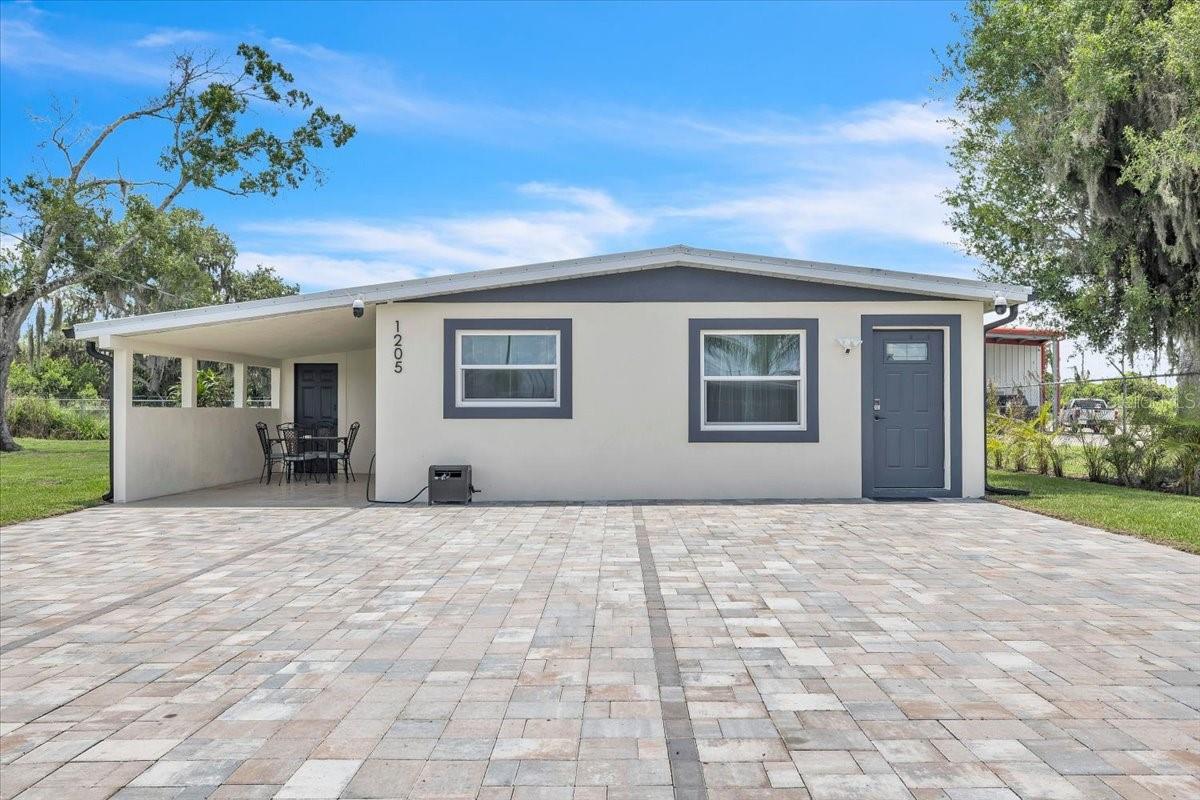 1205 Sw Hibiscus Dr, FL
