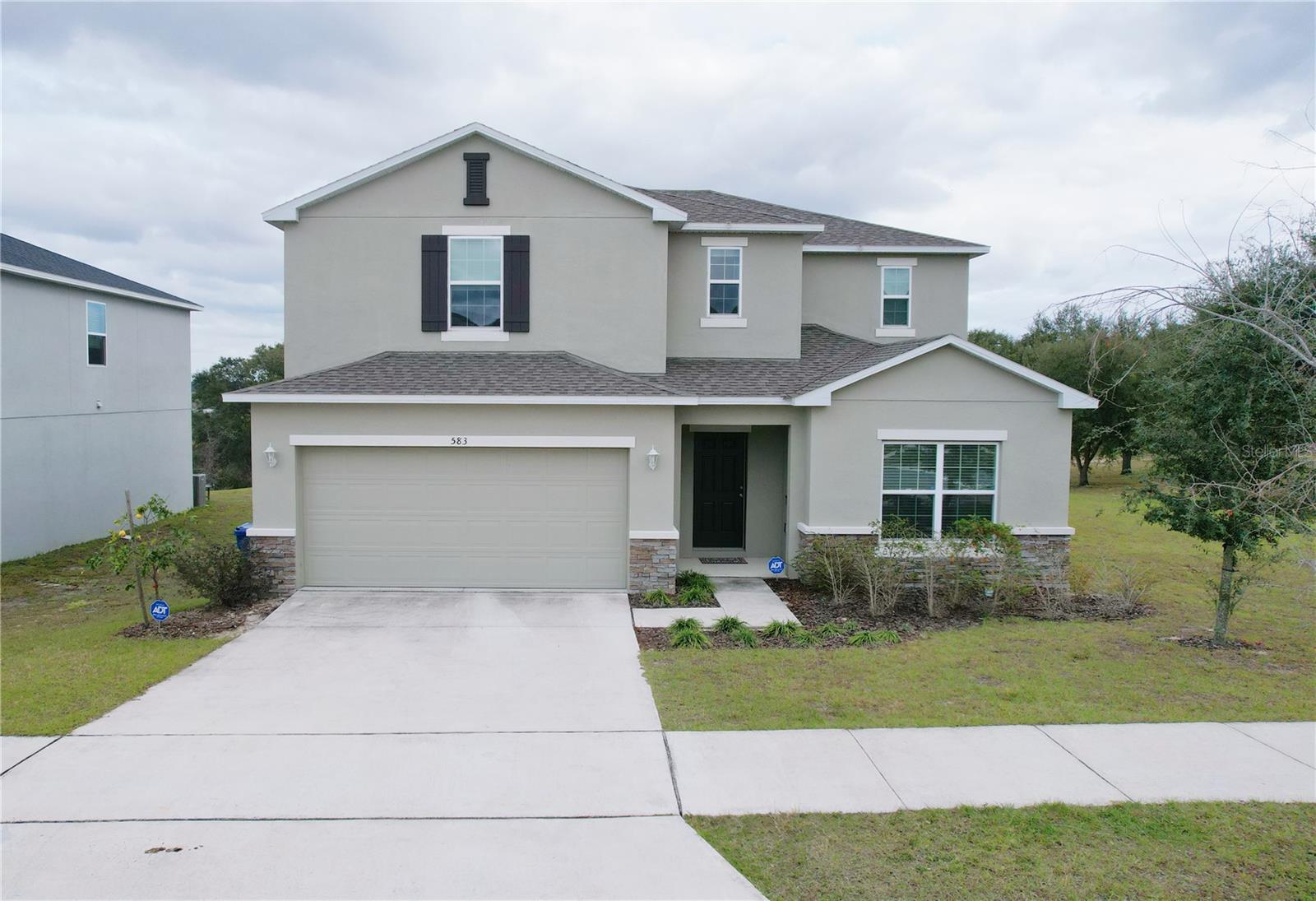 583 Black Eagle Dr, FL