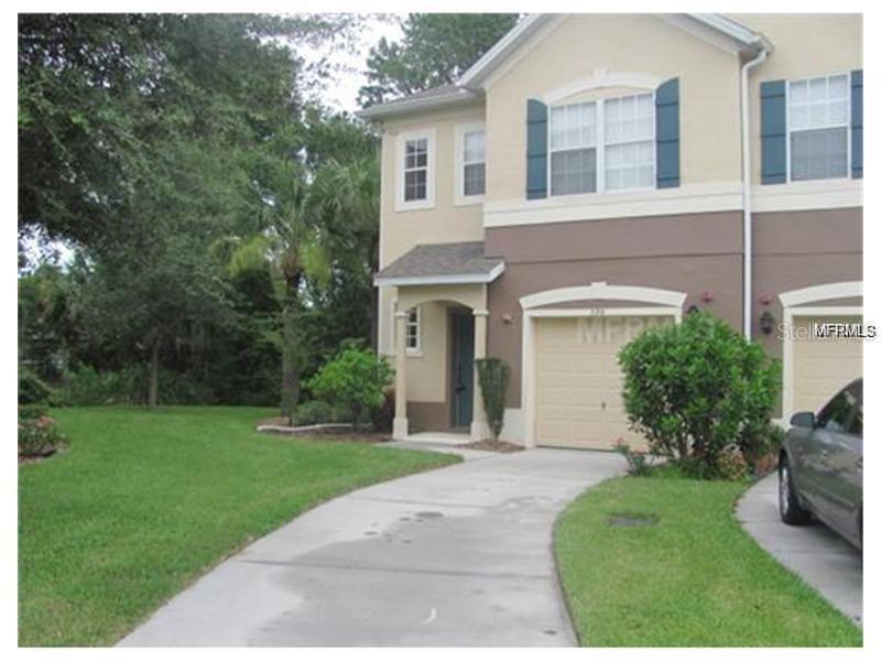 596 Pinebranch Cir, FL