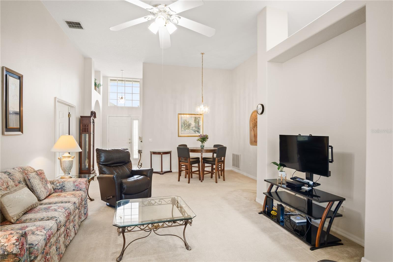 223 Ridge View Drive, FL