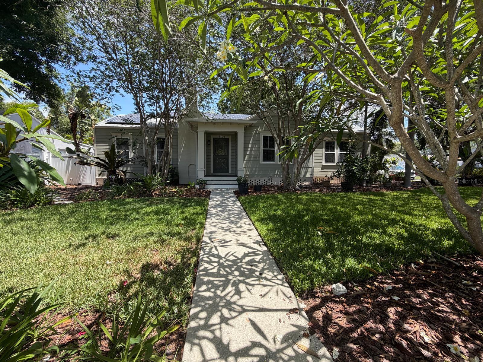 4101 W Obispo St, FL