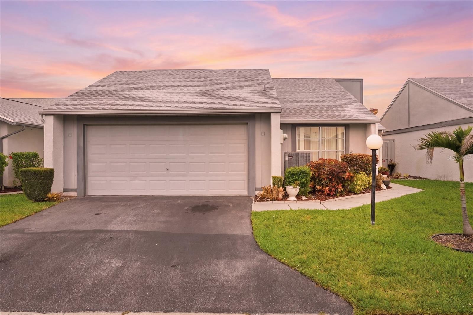18441 Orangecrest Ct, FL