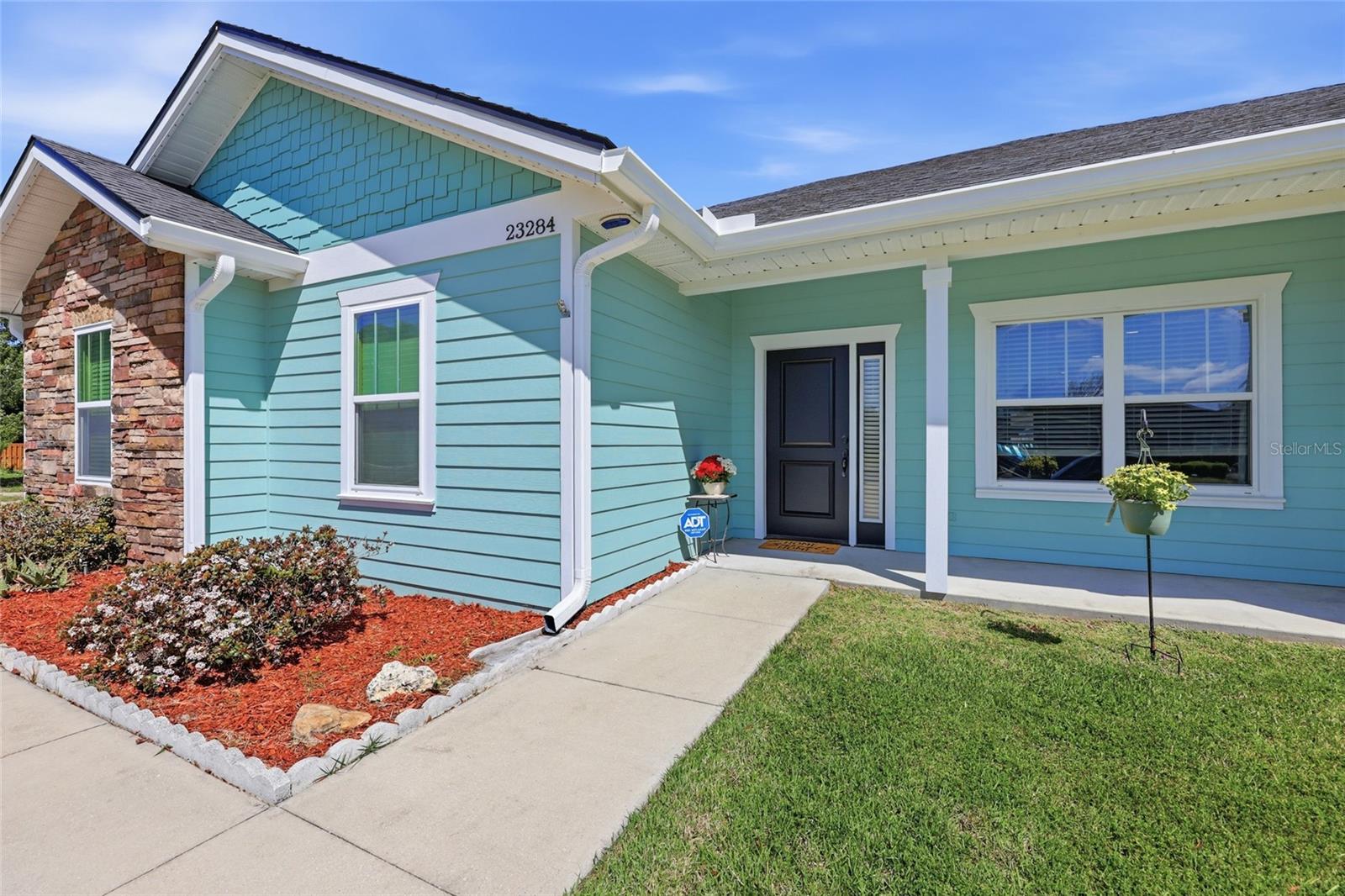 23284 8th Place, FL