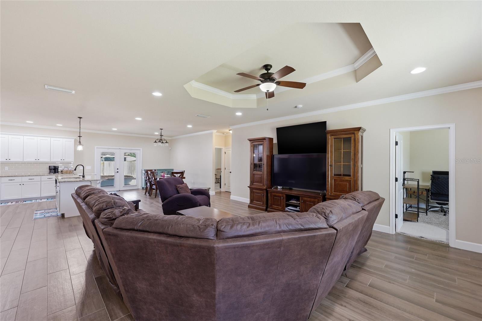 23284 8th Place, FL