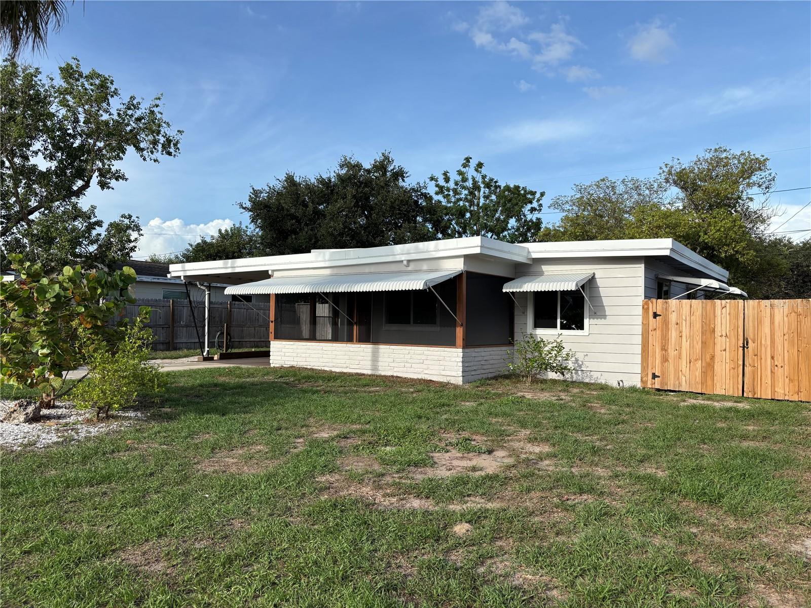 5165 104th Way, FL
