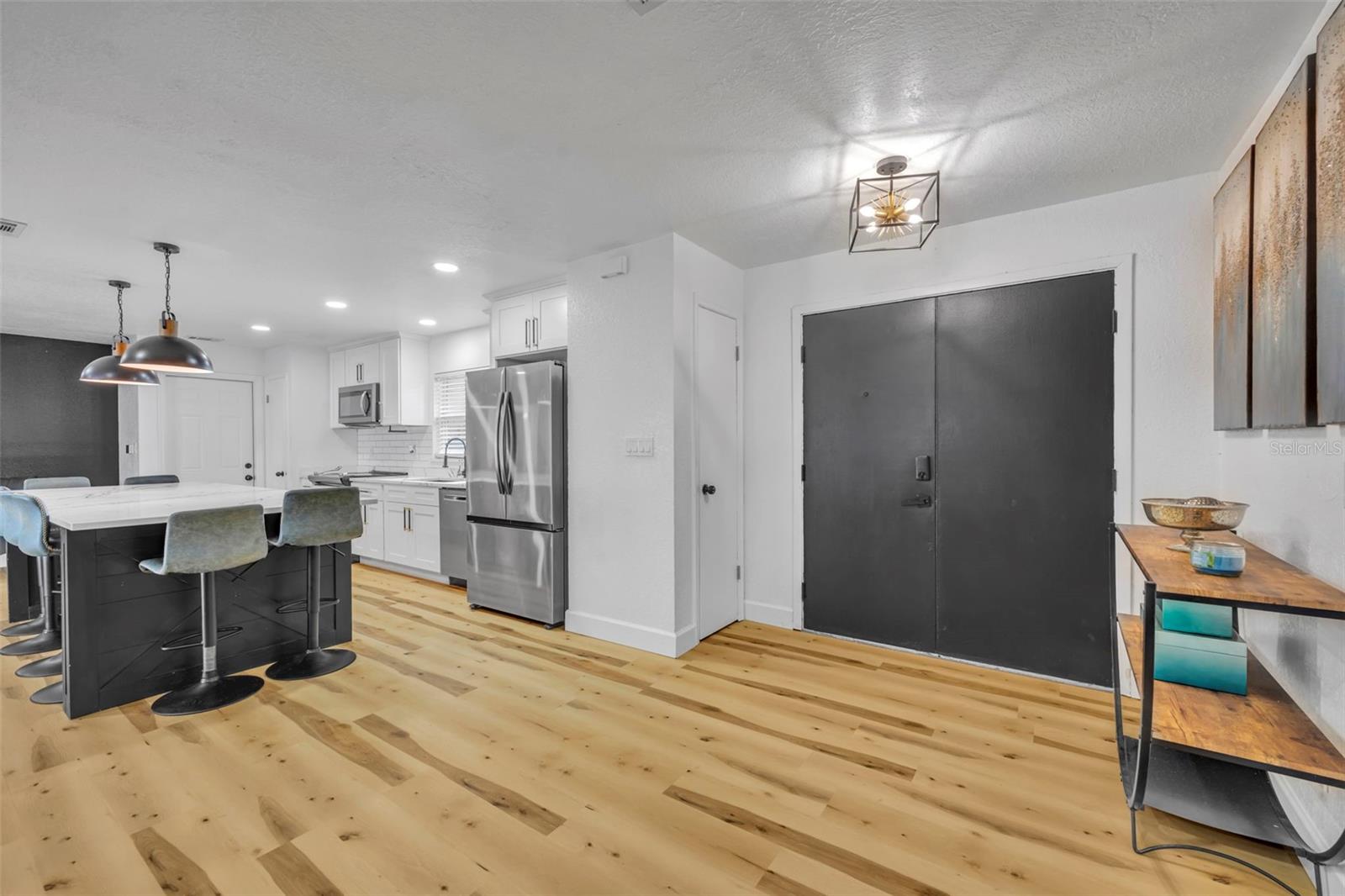 3230 Kayenta Court, FL