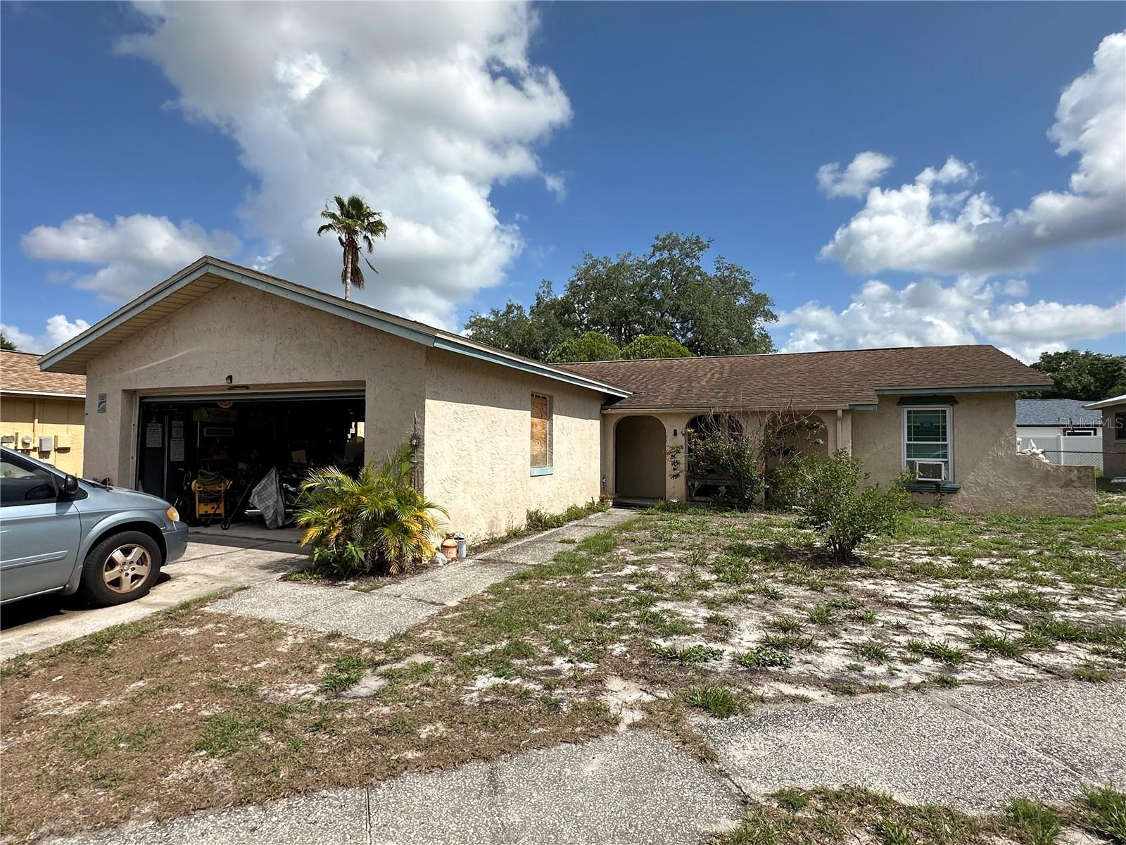 2306 Lincoln Court, FL