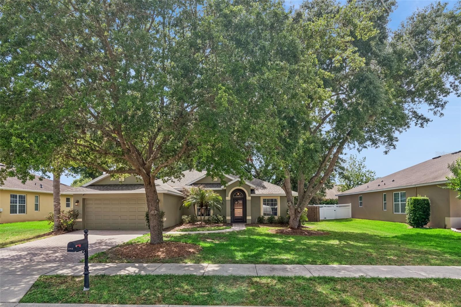 242 Blue Water Street, FL