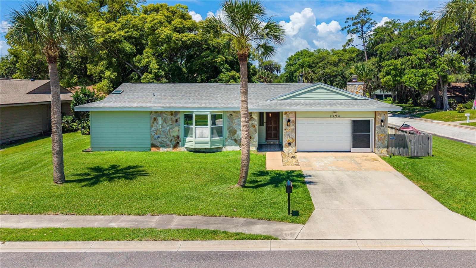 2916 Foxcroft Ln, FL