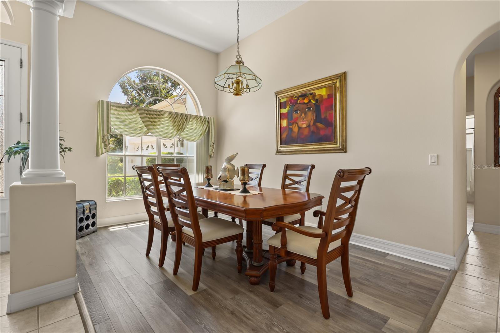 4332 Fawn Meadows Circle, FL
