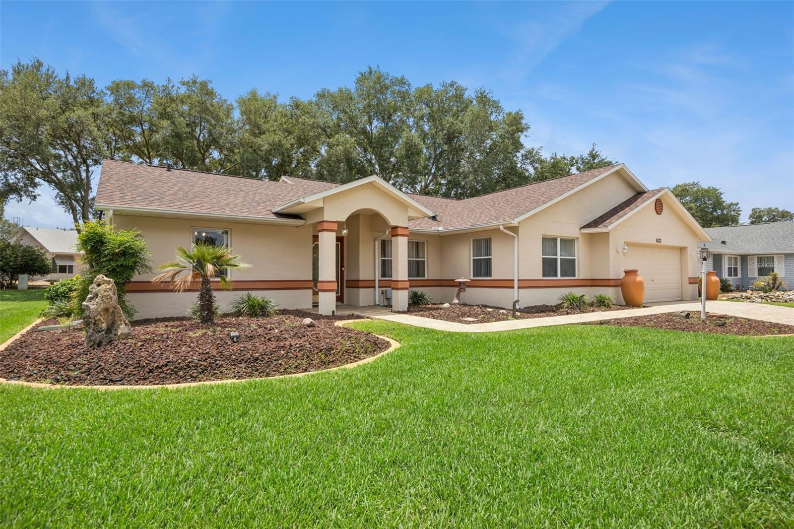 25904 Newcombe Circle, FL