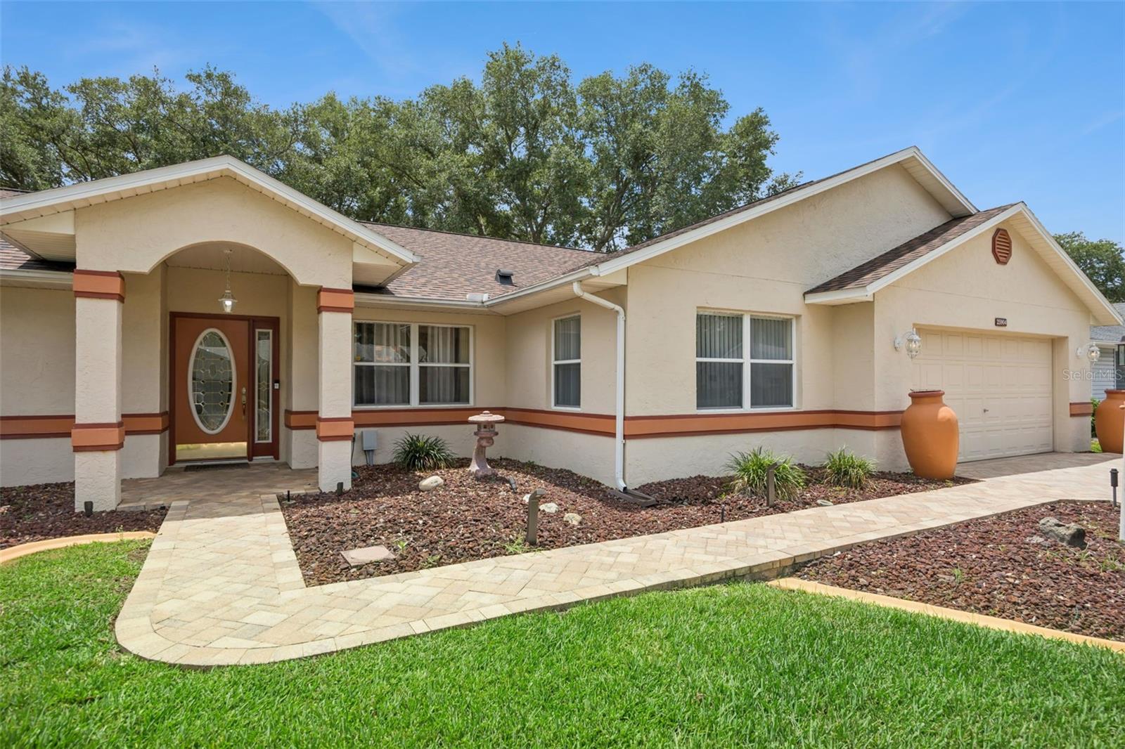 25904 Newcombe Circle, FL