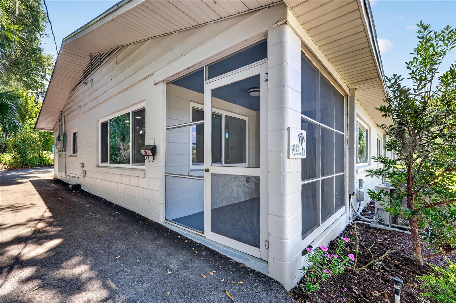 1012 Baker Street, FL