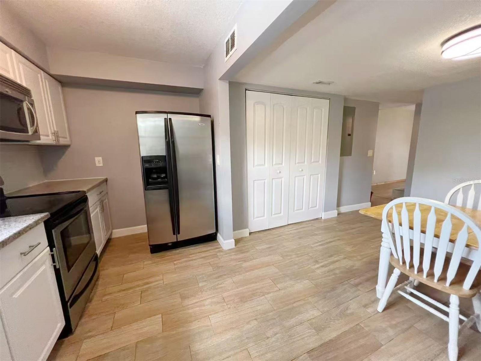 14402 Reuter Strasse Circle, FL