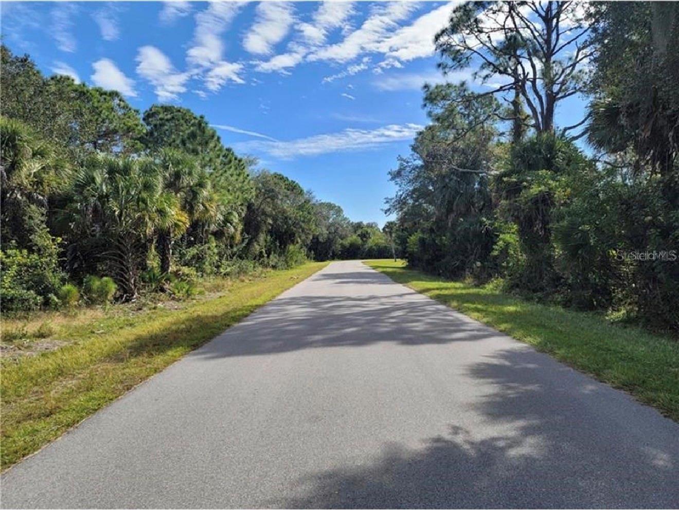 515 Mcdill Dr, FL