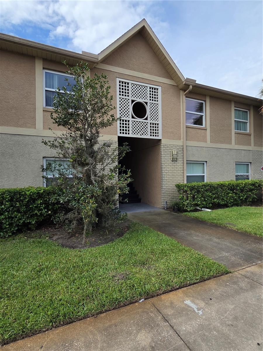 2416 Barley Club Court, FL