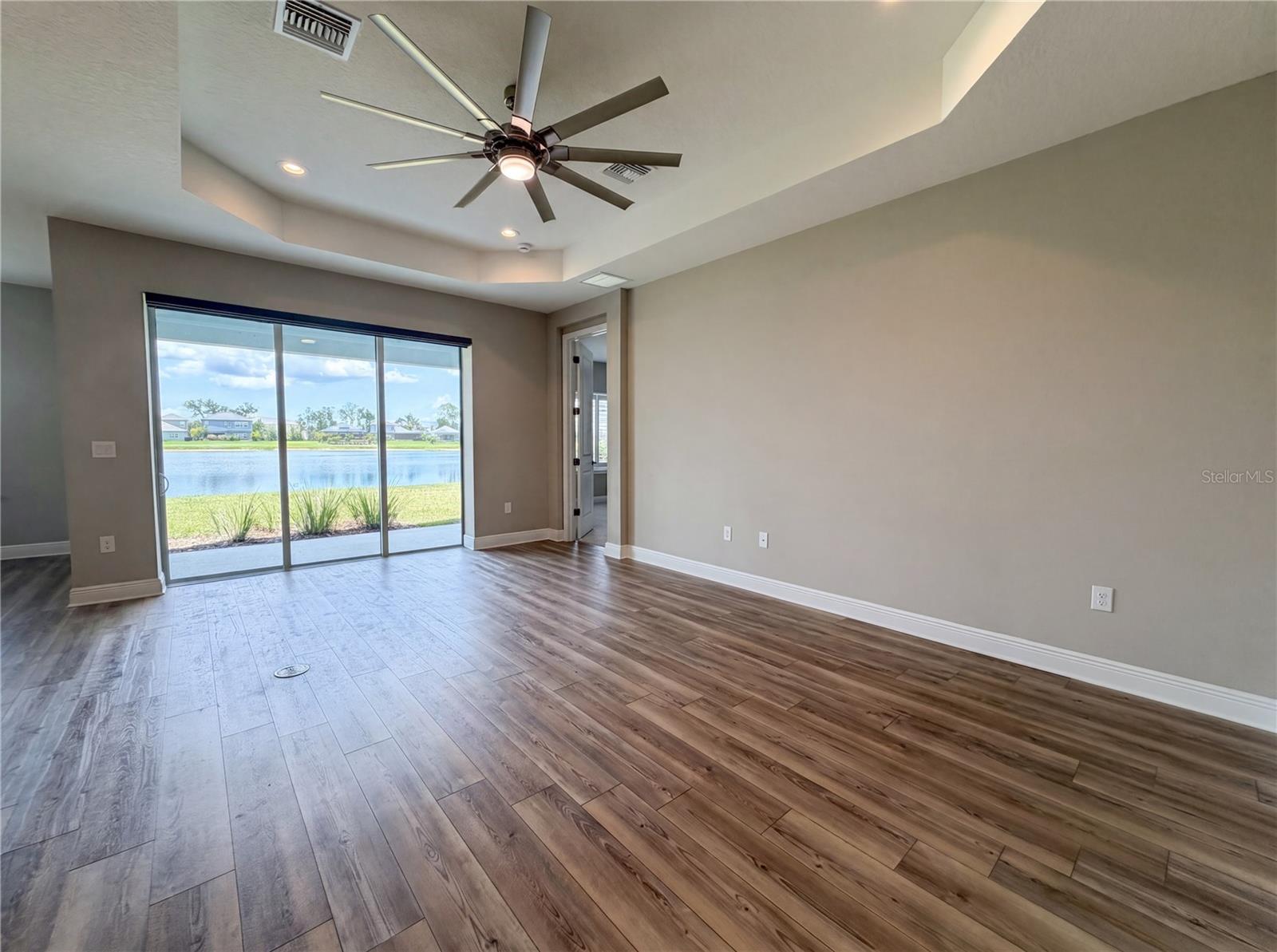 10710 Falling Leaf Court, FL