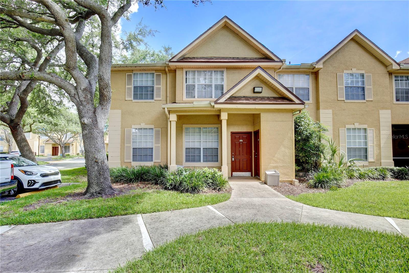 822 Grand Regency Pt #103, FL