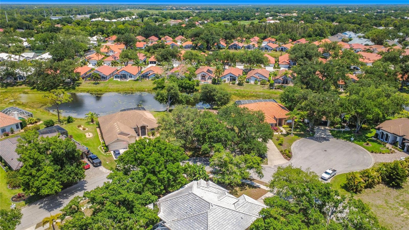 1216 Whitney Dr, FL