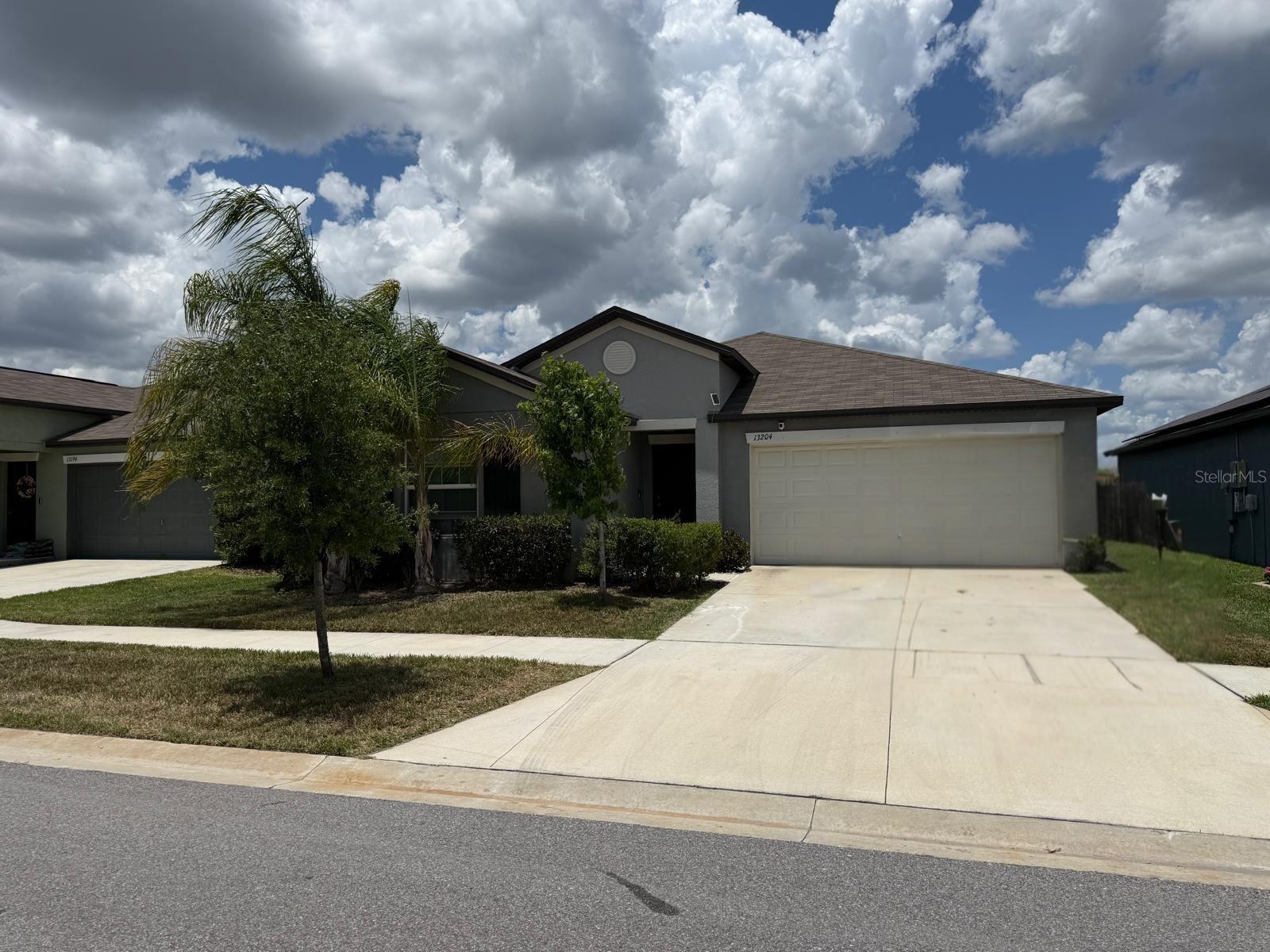 13204 Great Plains Dr, FL