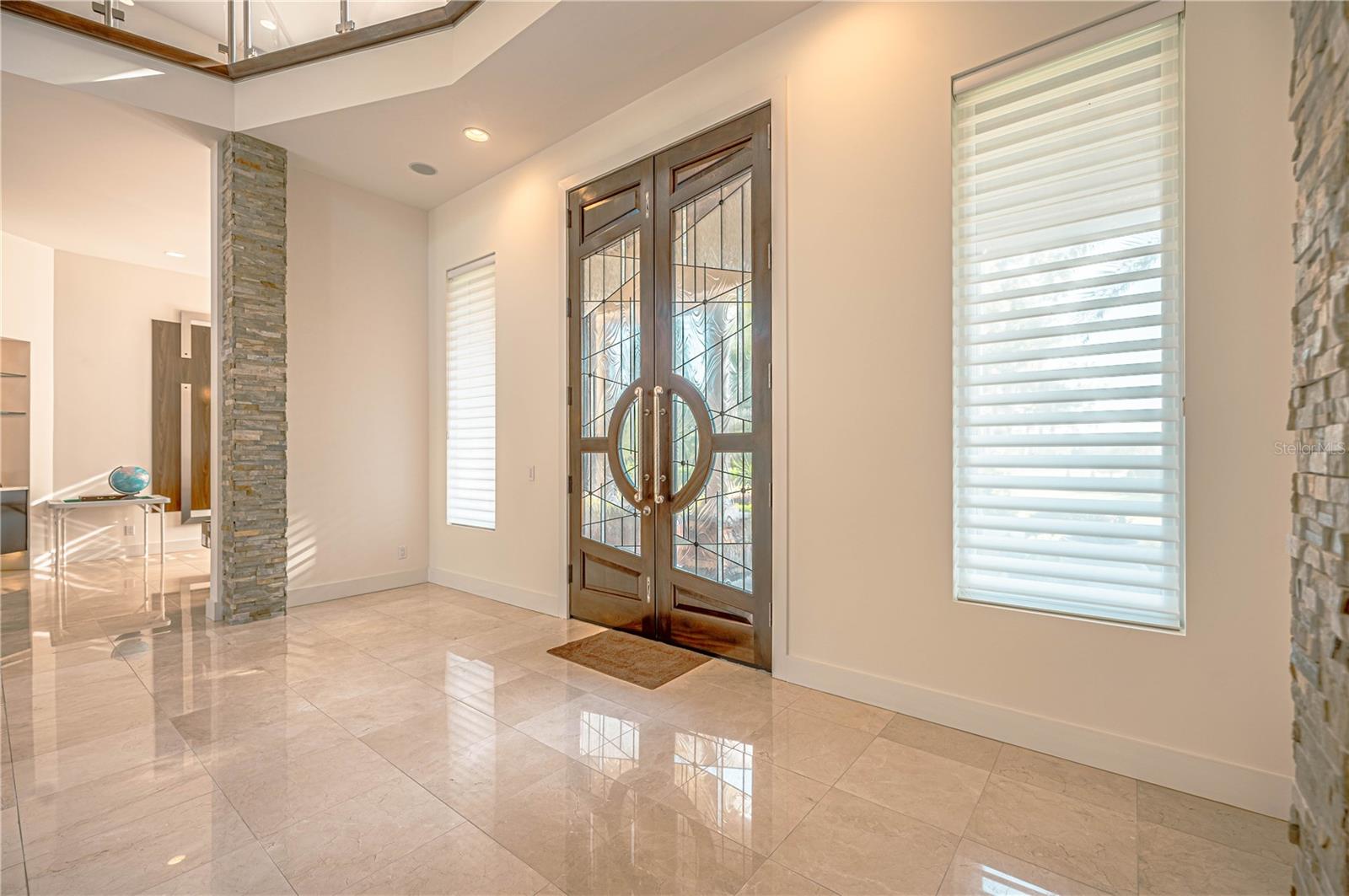 410 Canterwood Drive, FL