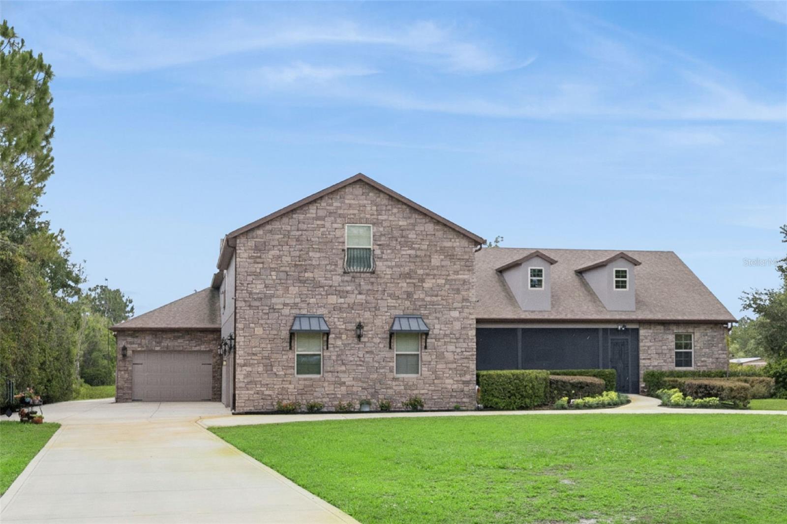 2075 Mustang Ct, FL