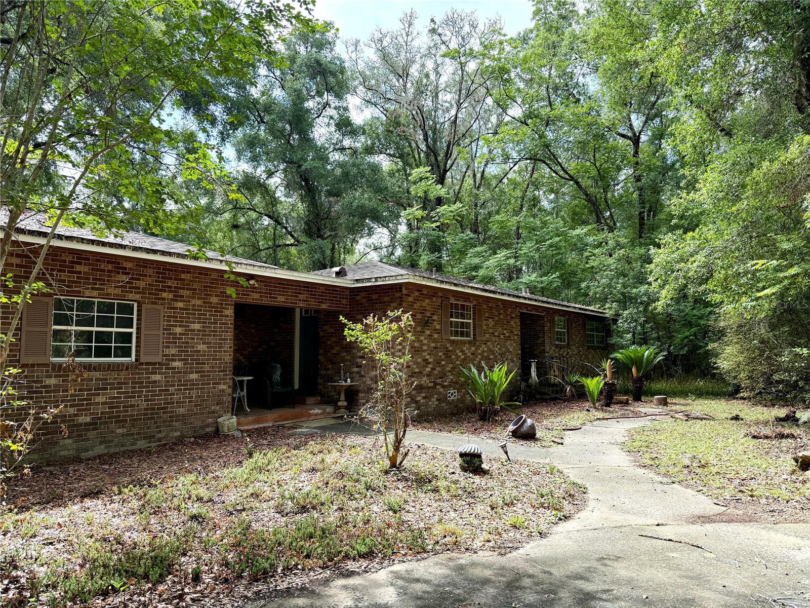 221 Sw 138th Ter, FL
