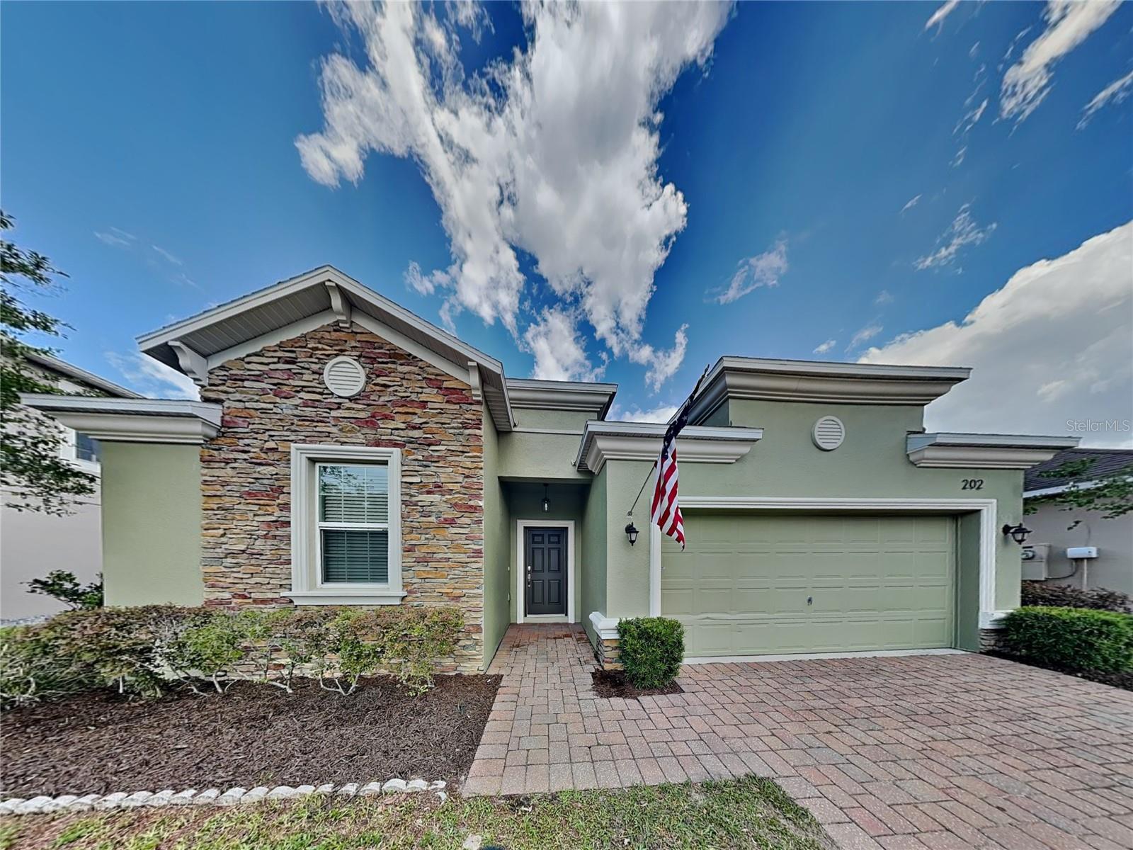 DELAND, FL