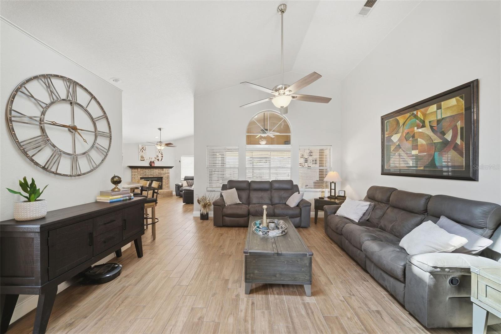 10904 Lanesboro Court, FL