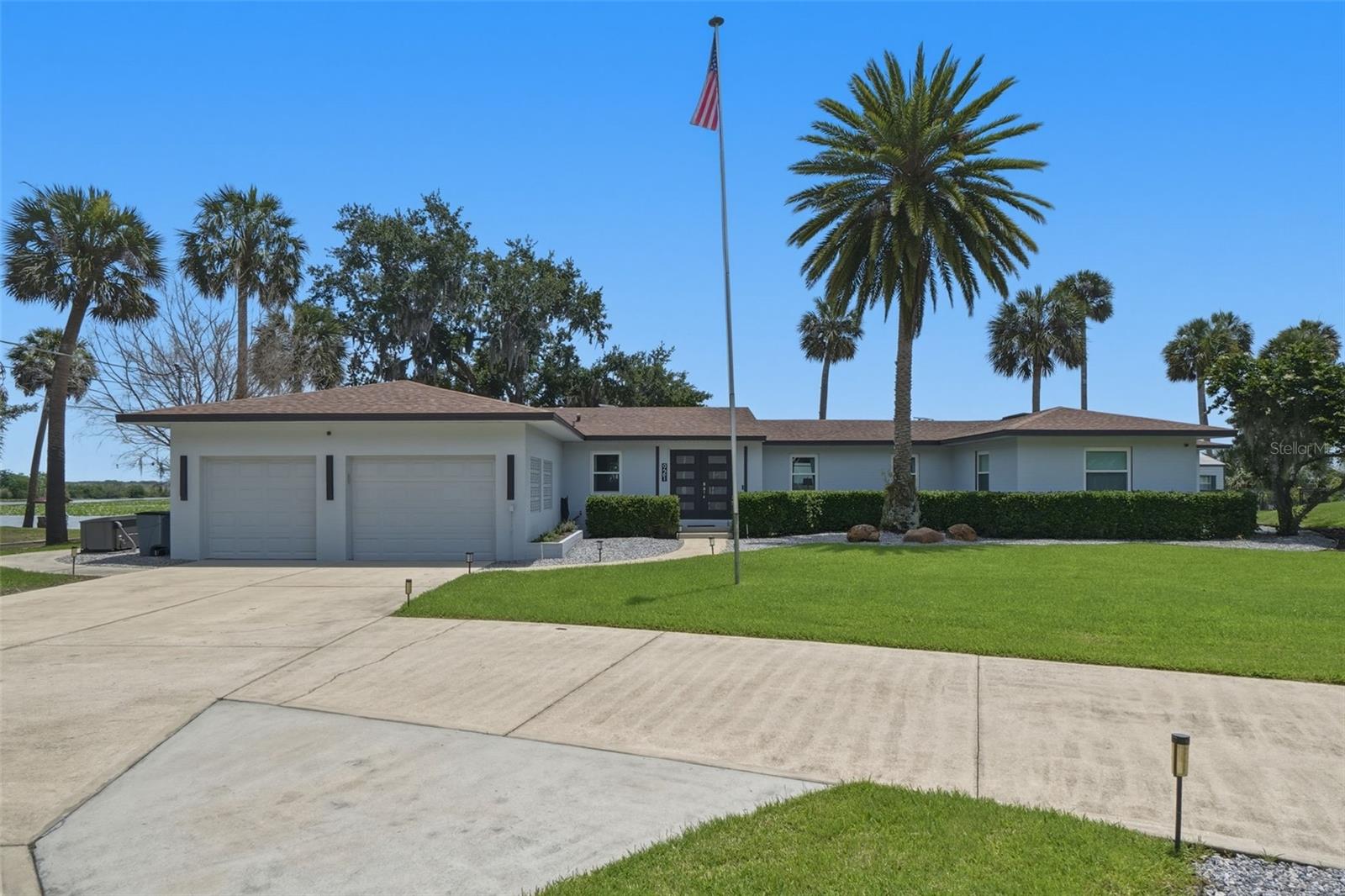 921 Powhatan Drive, FL