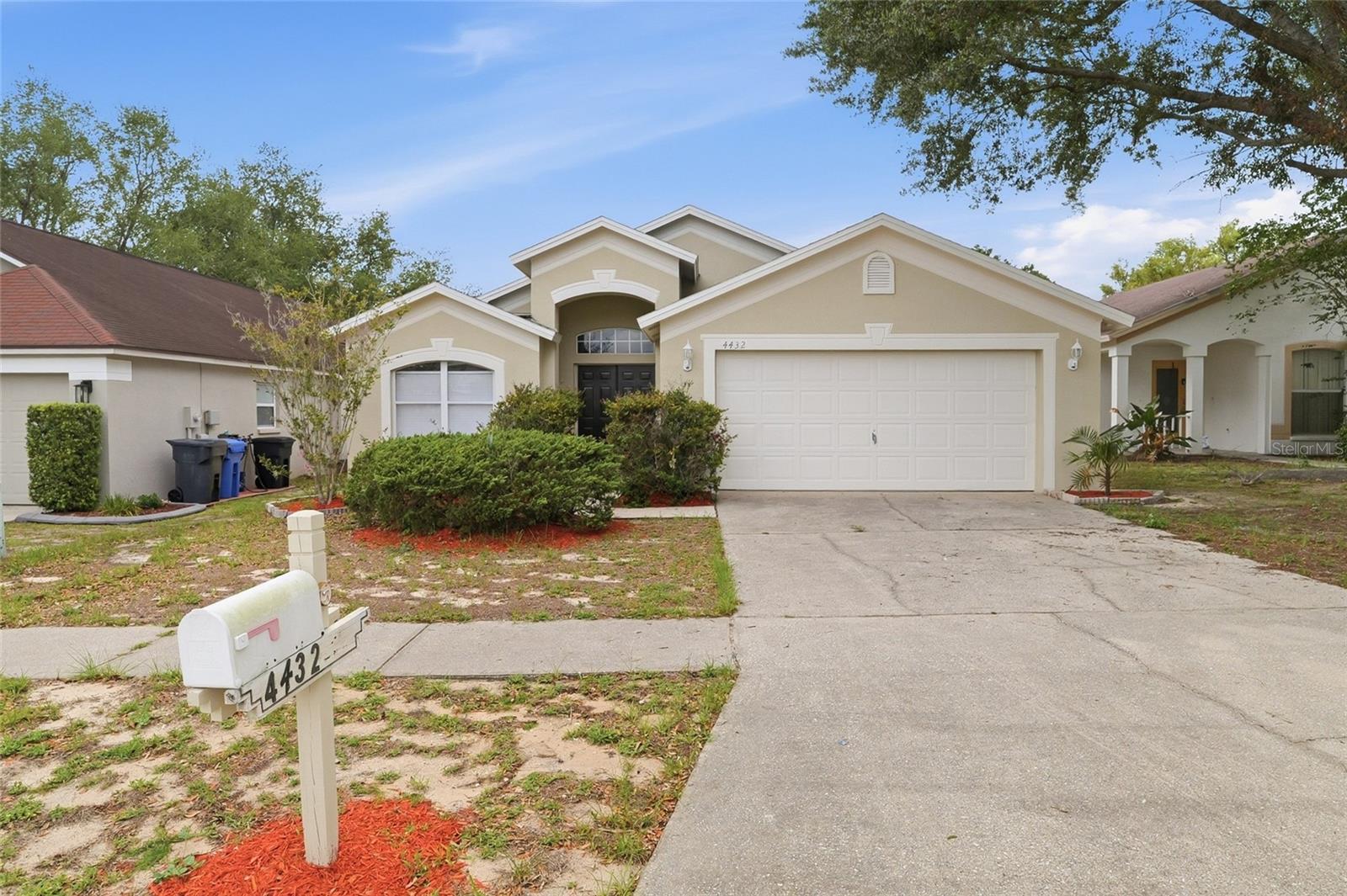 4432 Horseshoe Pick Lane, FL